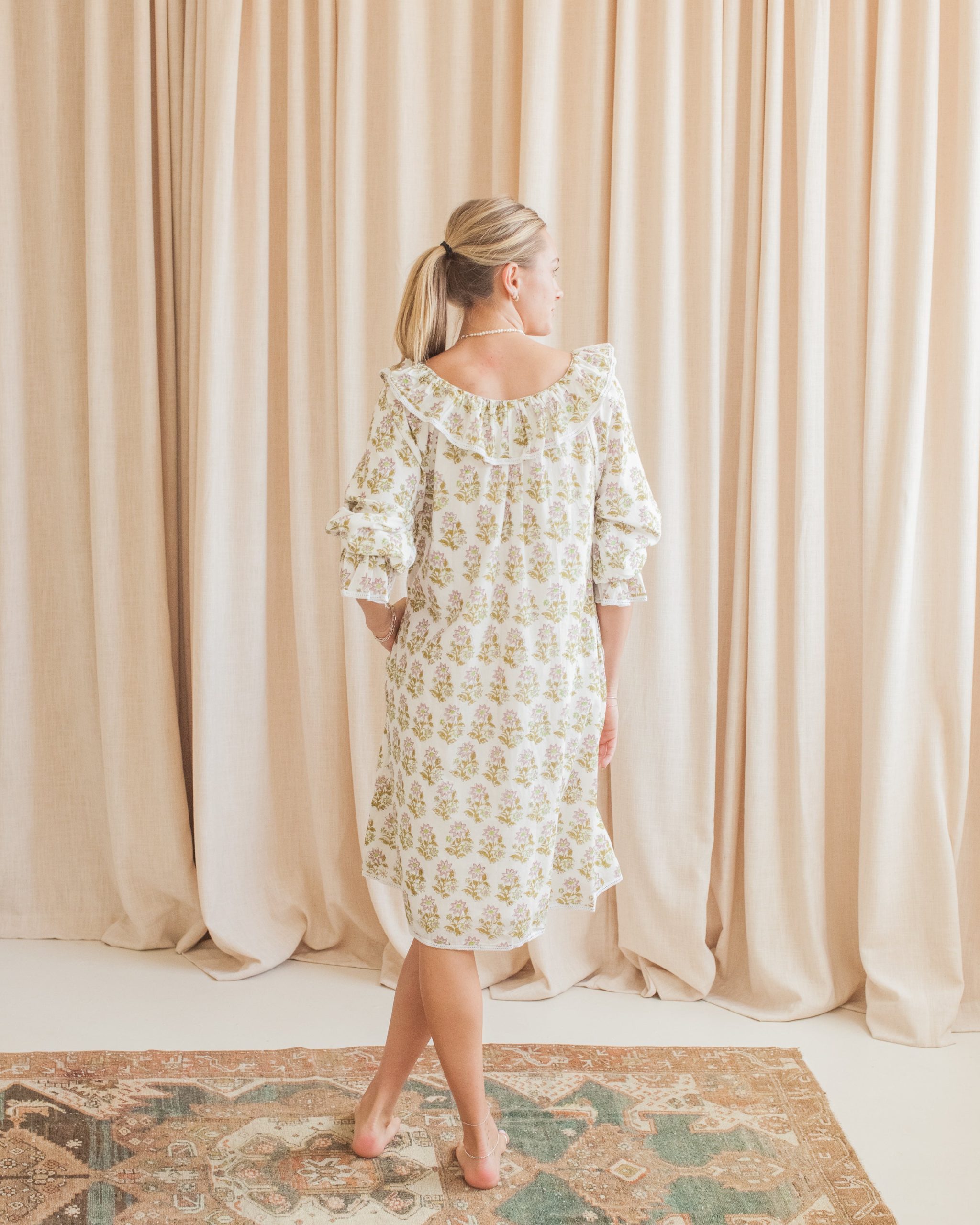 Maison de Frédéric Bennet House Dress- Lilac - Image 2